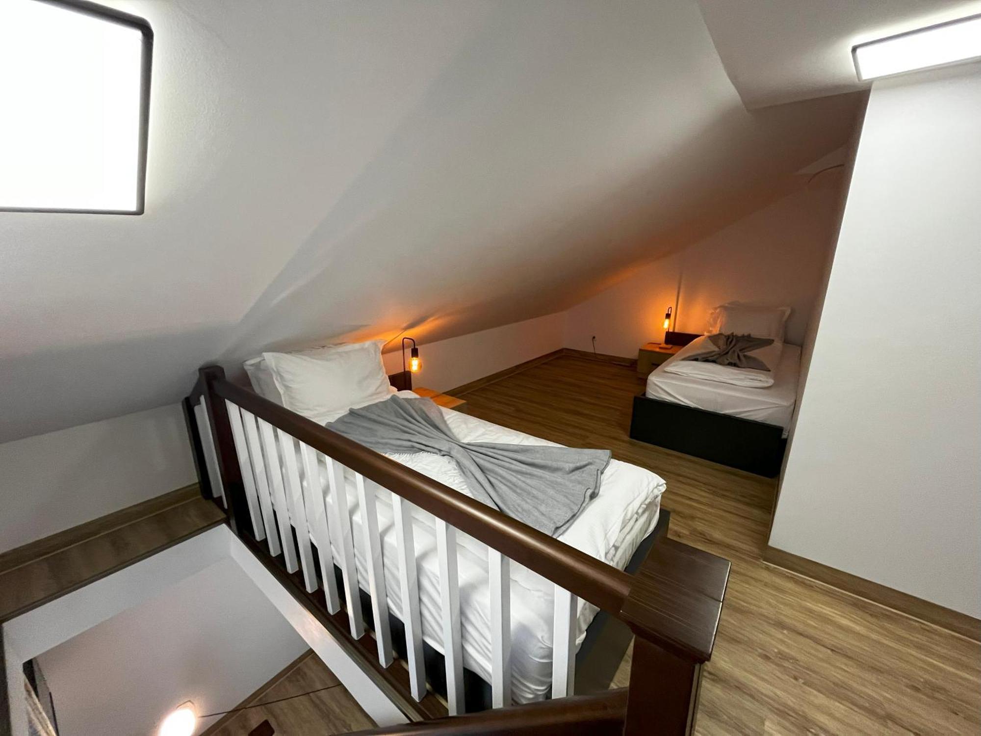 Haven Hotels - Hotel Dona Bergisch Gladbach Buitenkant foto