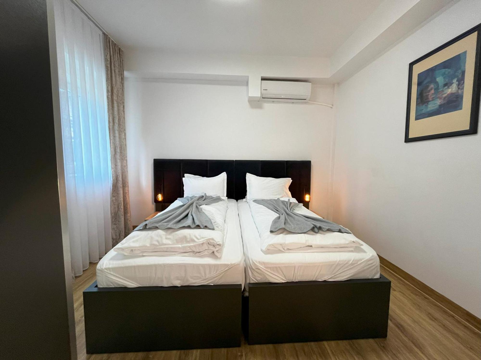 Haven Hotels - Hotel Dona Bergisch Gladbach Buitenkant foto